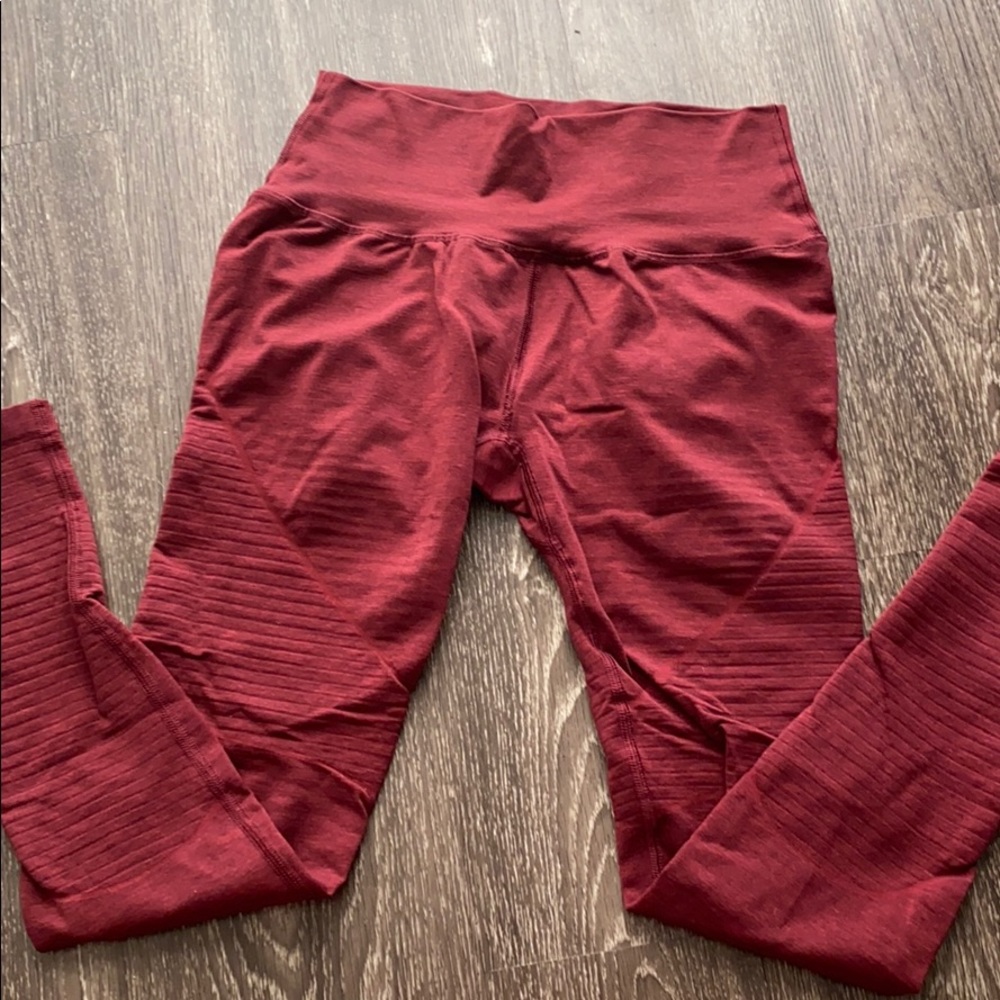 Alphalete leggings